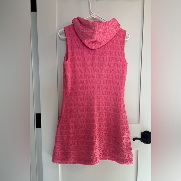 Dua Lipa x Versace Allover Towel Dress | size 42 - Picture 10 of 16